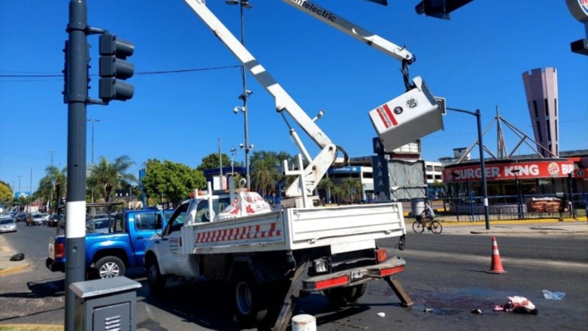 Accidente Un Operario Est Grave Tras Caer Desde La Gr A En La Que